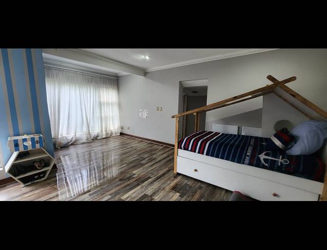 5 BEDROOM HOUSE FOR SALE IN VANDERBIJLPARK SW 5